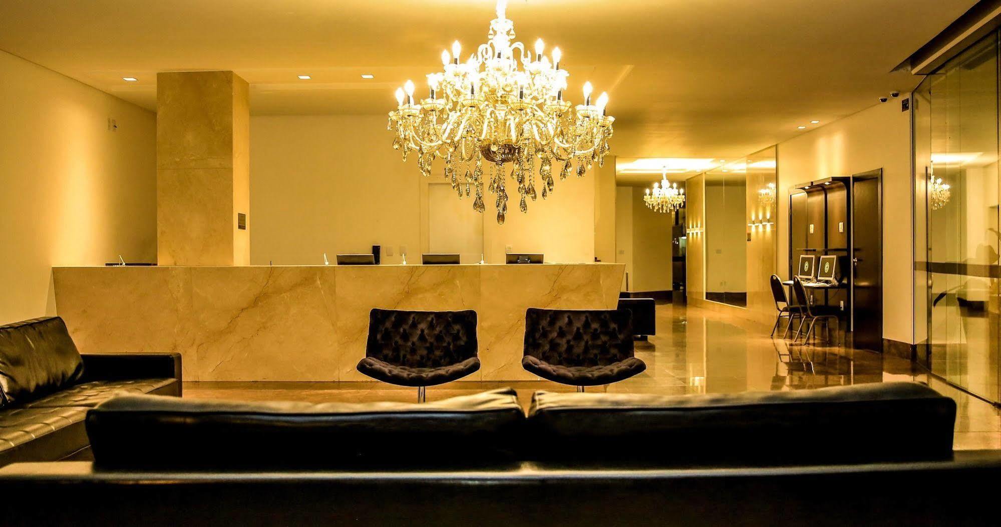 Galatas Golden Hotel Patos de Minas Extérieur photo